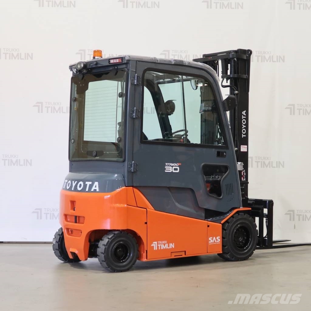 Toyota 8FBMT30, uusi akku El gaffeltrucks