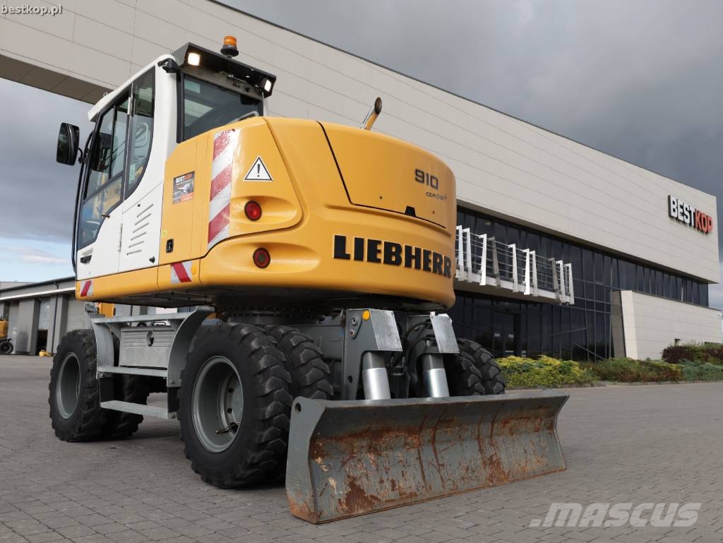 Liebherr A 910 Compact Bageri na kotačima