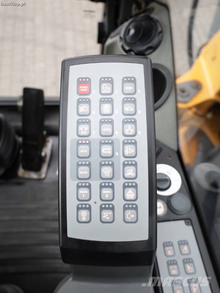 Liebherr A 910 Compact Bageri na kotačima