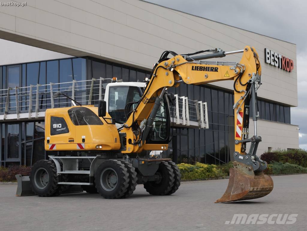 Liebherr A 910 Compact Bageri na kotačima