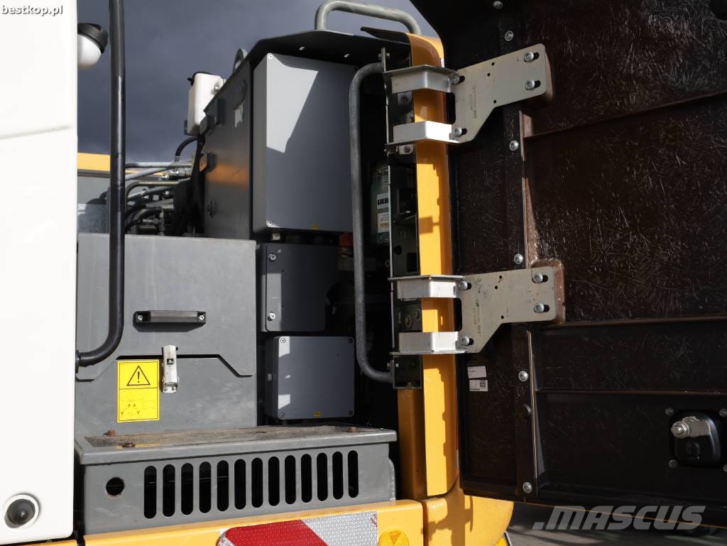 Liebherr A 910 Compact Bageri na kotačima