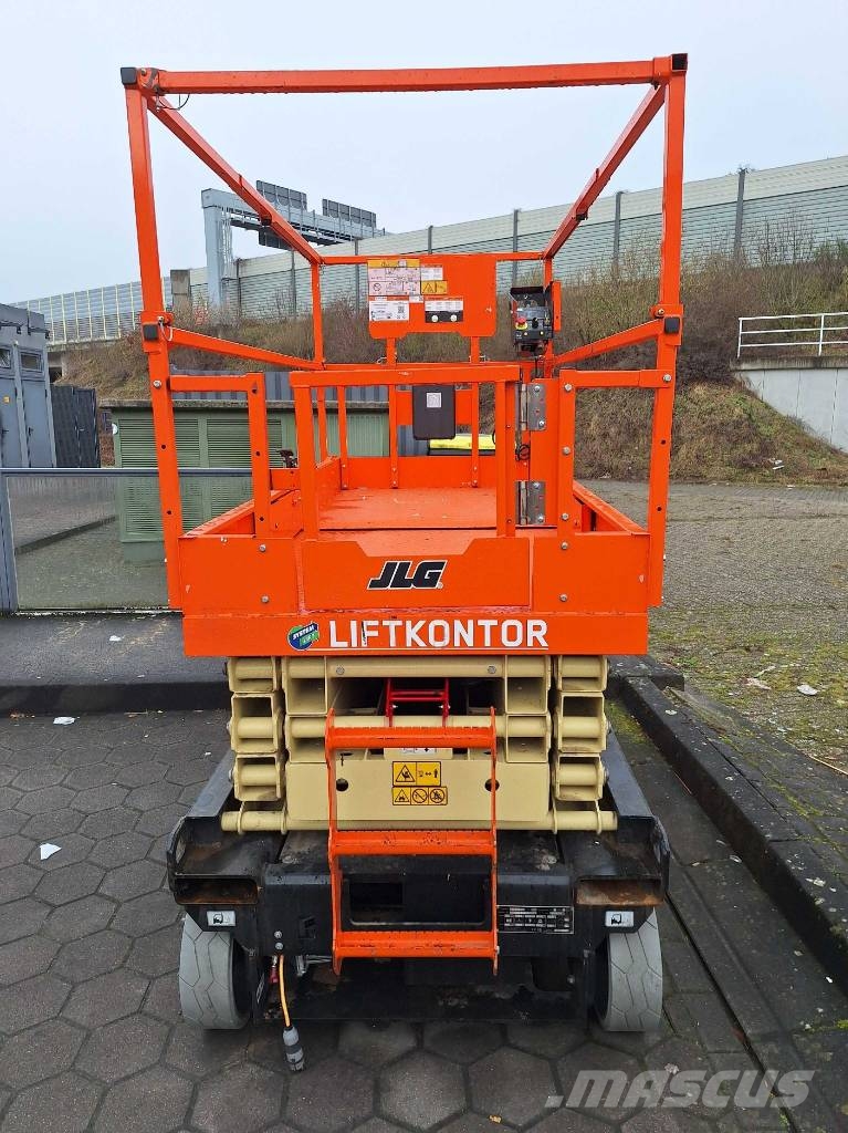 JLG ES 2646 剪叉式升降机