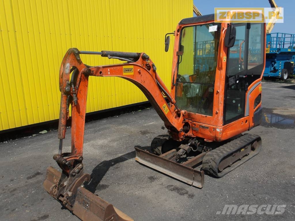 Kubota KX 016-4 حفارات صغيرة أقل من 7 طن (حفارات صغيرة)