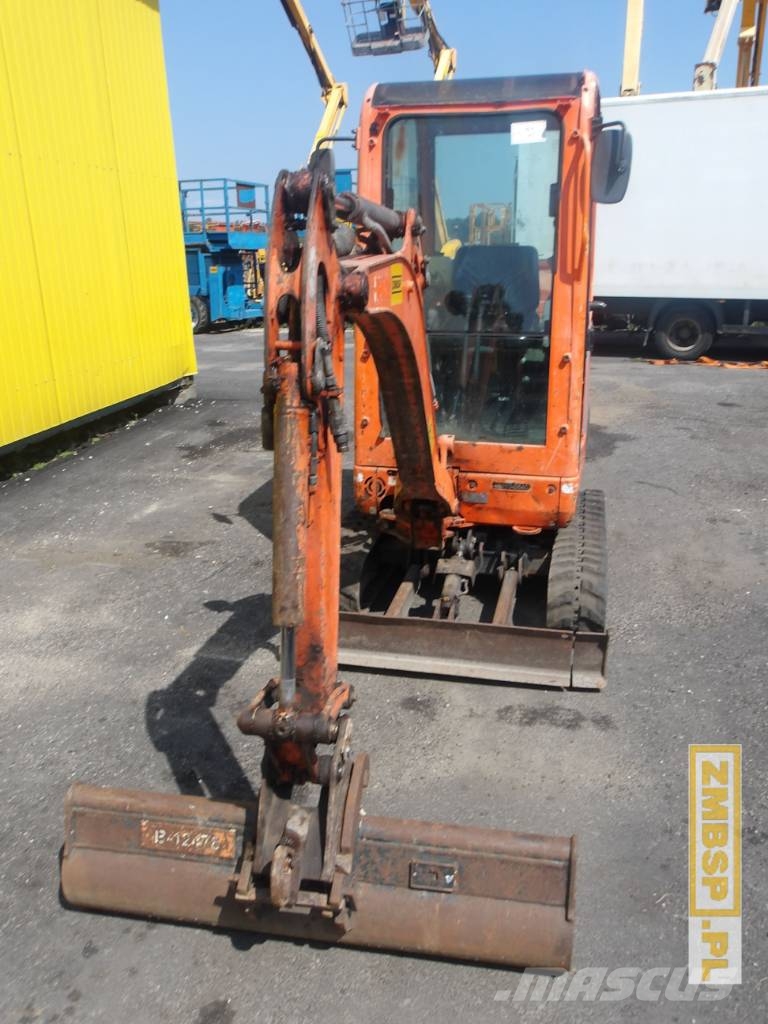 Kubota KX 016-4 حفارات صغيرة أقل من 7 طن (حفارات صغيرة)