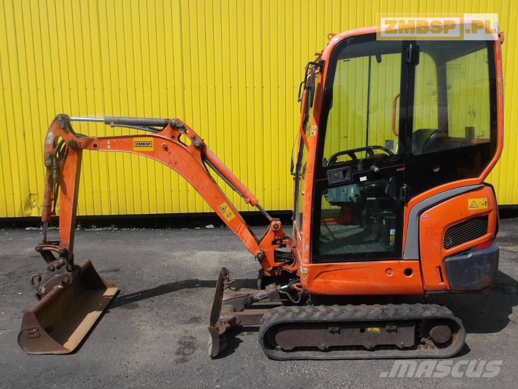 Kubota KX 016-4 حفارات صغيرة أقل من 7 طن (حفارات صغيرة)