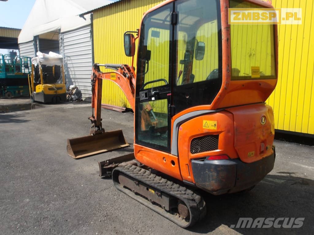 Kubota KX 016-4 حفارات صغيرة أقل من 7 طن (حفارات صغيرة)