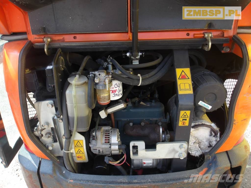 Kubota KX 016-4 حفارات صغيرة أقل من 7 طن (حفارات صغيرة)