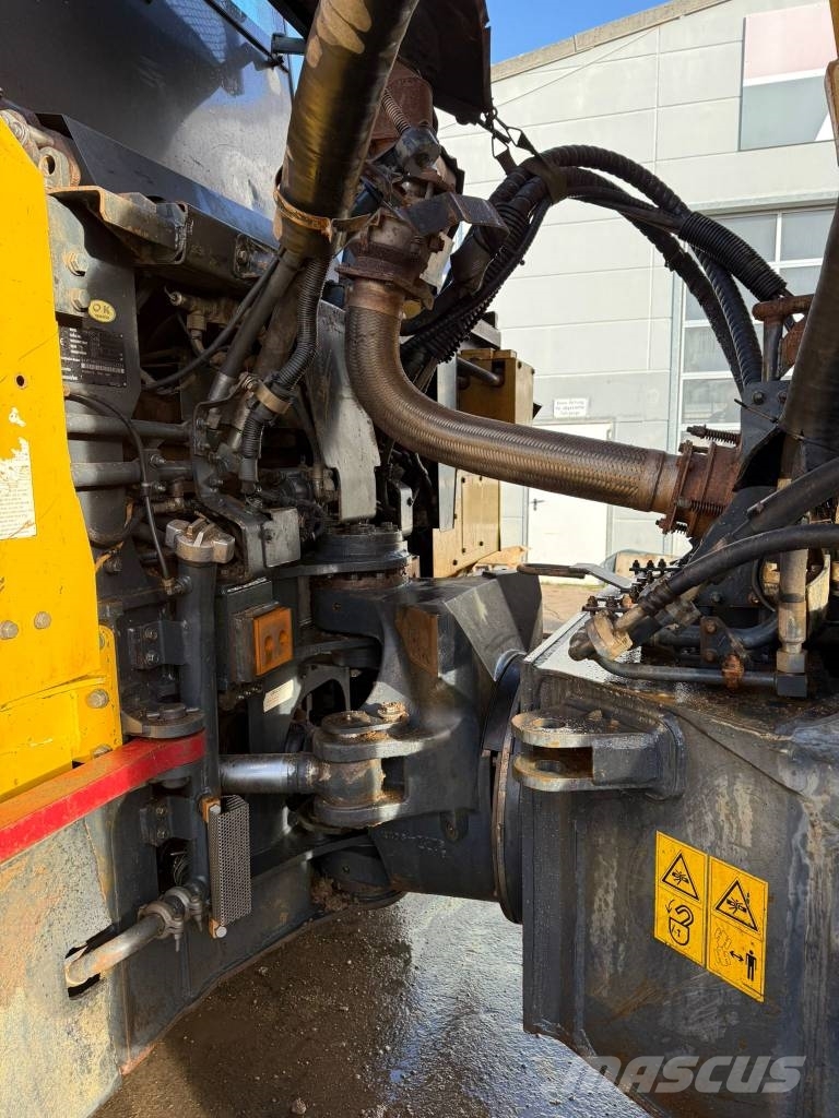 Komatsu HM 400-2 //BJ. 2008/15960H/Klima/6X6/ Camiones articulados