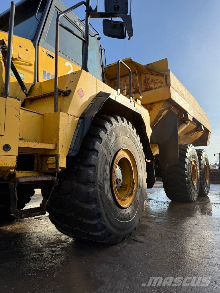 Komatsu HM 400-2 //BJ. 2008/15960H/Klima/6X6/ Camiones articulados