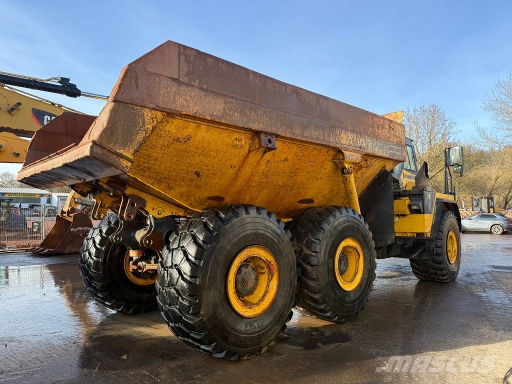 Komatsu HM 400-2 //BJ. 2008/15960H/Klima/6X6/ Camiones articulados