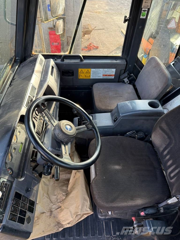 Komatsu HM 400-2 //BJ. 2008/15960H/Klima/6X6/ Camiones articulados