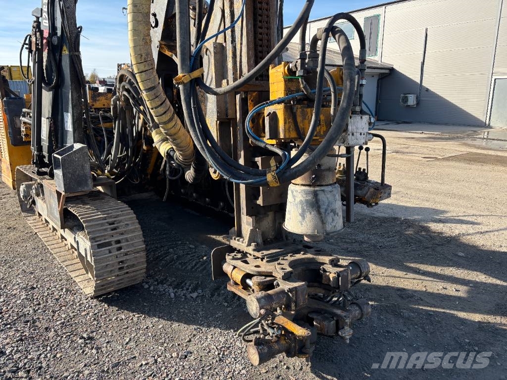 Klemm KR803-1 Pelle enfonce-pieux