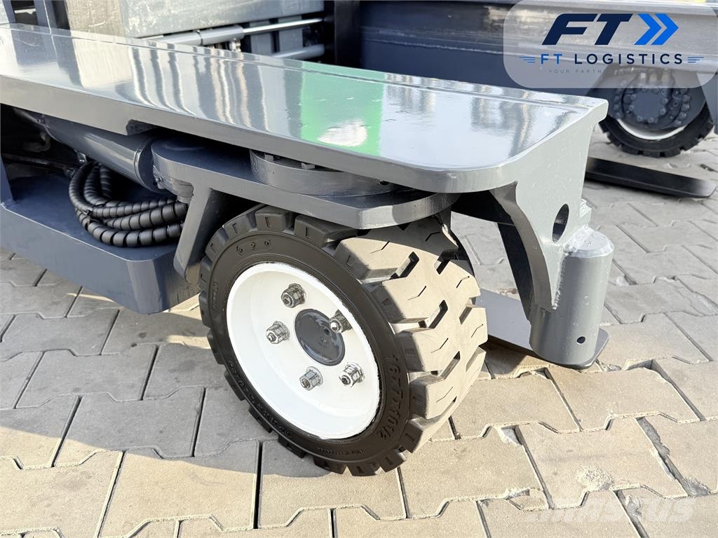 Combilift C3000 | GAS | TRIPLEX 5600MM | FREE LIFT | FORK PO 4-way reach truck