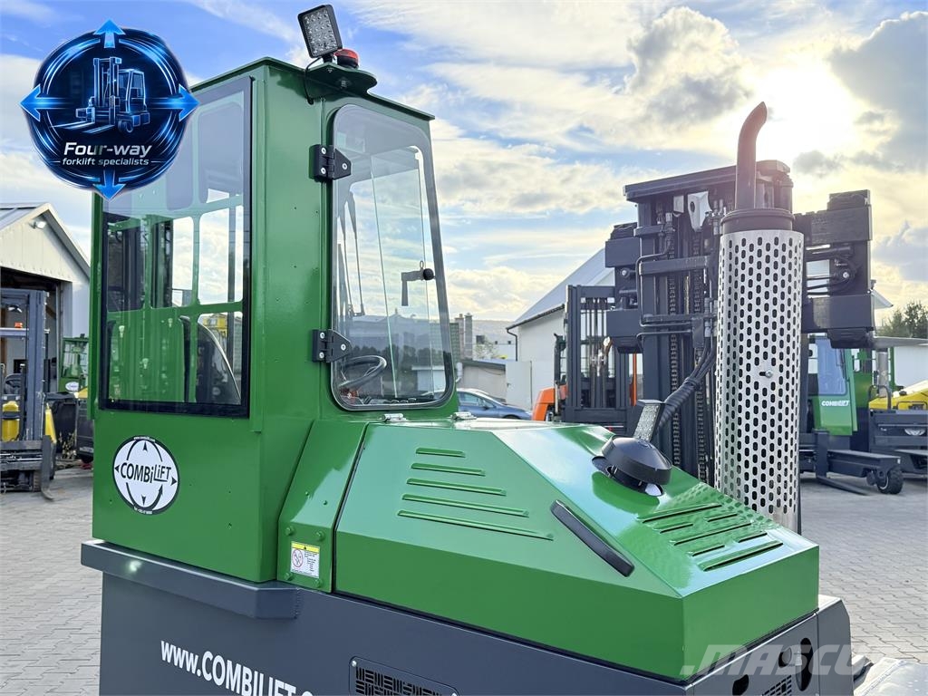 Combilift C3000 | GAS | TRIPLEX 5600MM | FREE LIFT | FORK PO Four-way truck