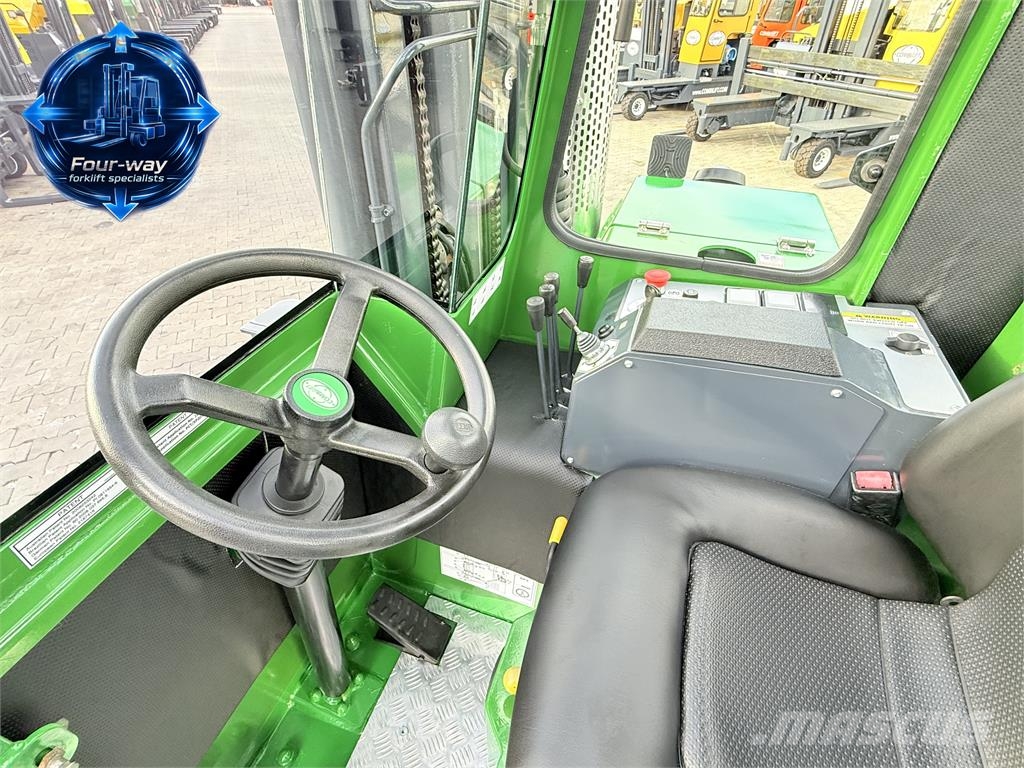 Combilift C3000 | GAS | TRIPLEX 5600MM | FREE LIFT | FORK PO Stivuitoare cu patru brate