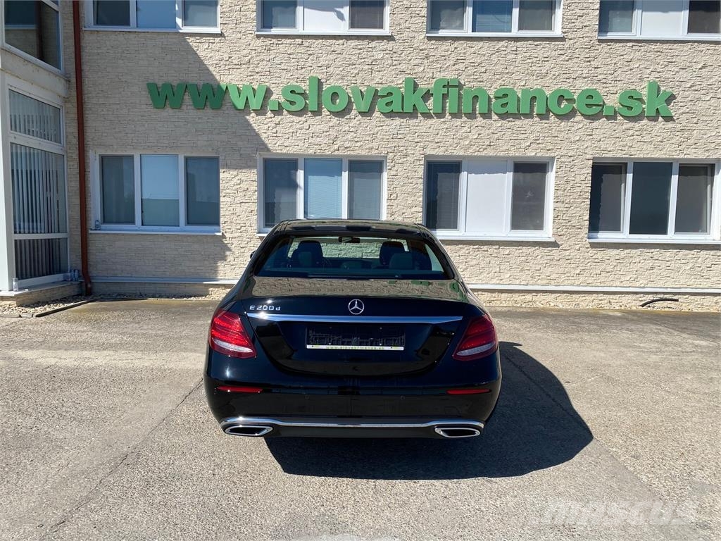 Mercedes-Benz E trieda VIN 277 Auto