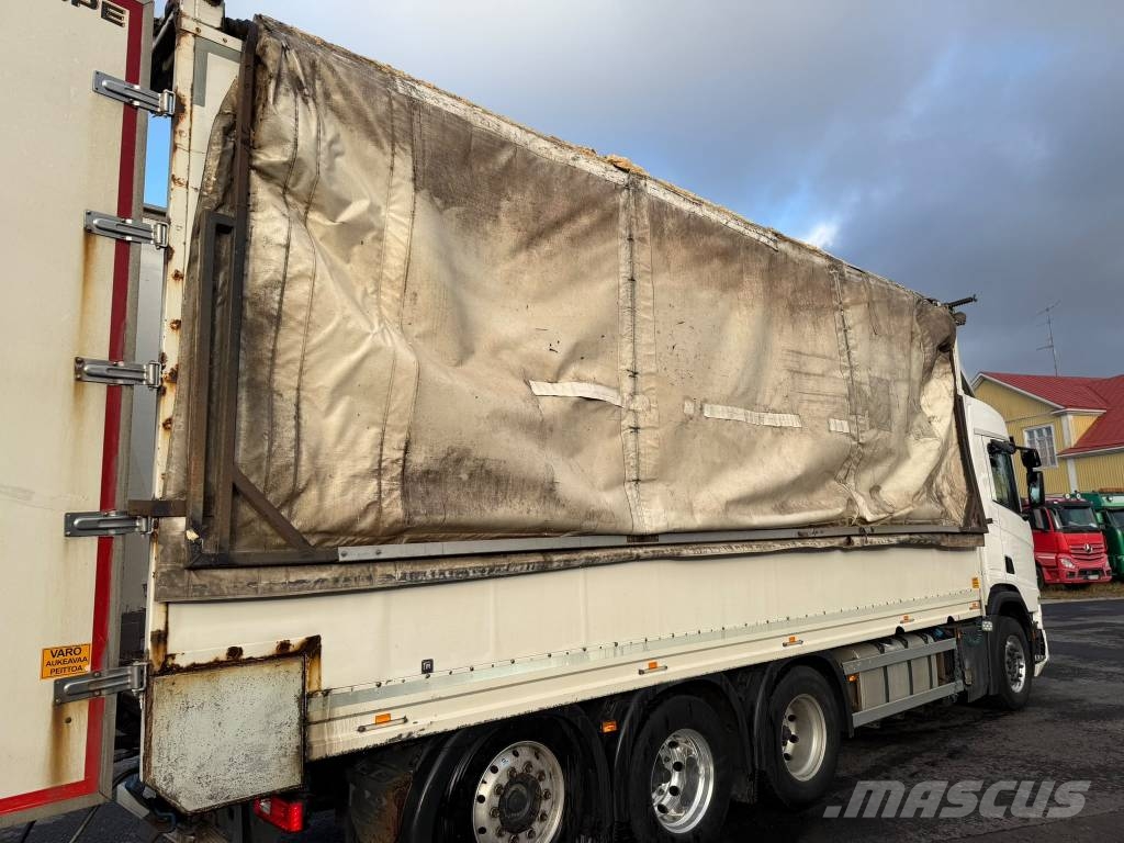 Scania R 540 Holztransportanhänger