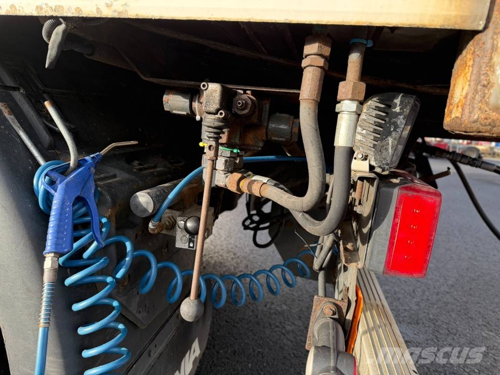Scania R 540 Holztransportanhänger