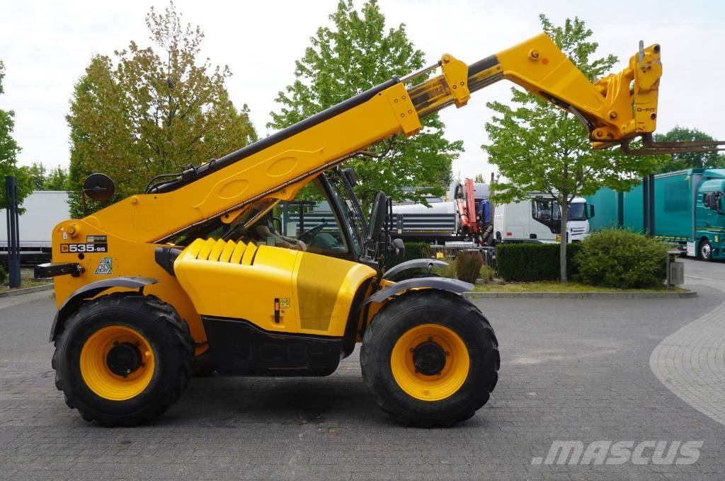 JCB 535-95 / 3.5 T / range 9.5 m / joystick / 2021 رافعة تلسكوبية