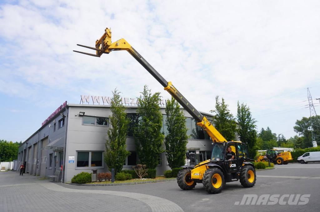 JCB 535-95 / 3.5 T / range 9.5 m / joystick / 2021 رافعة تلسكوبية