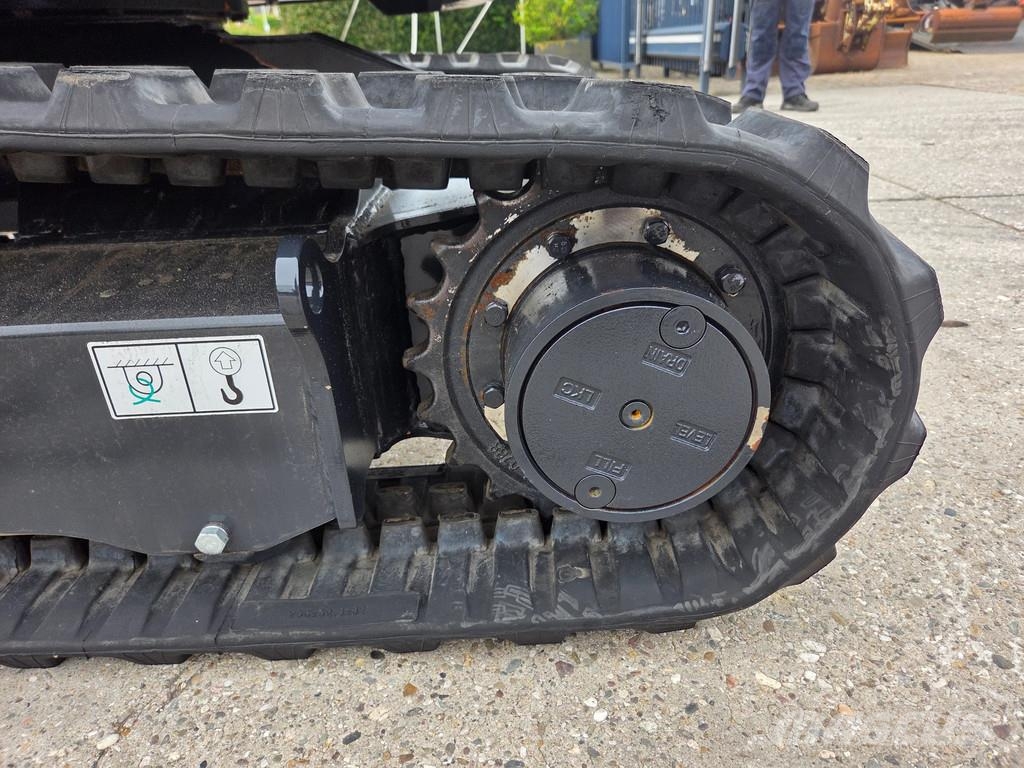 Yuchaï U27 DEMOMODEL IN NIEUWSTAAT! Minigraafmachines < 7t