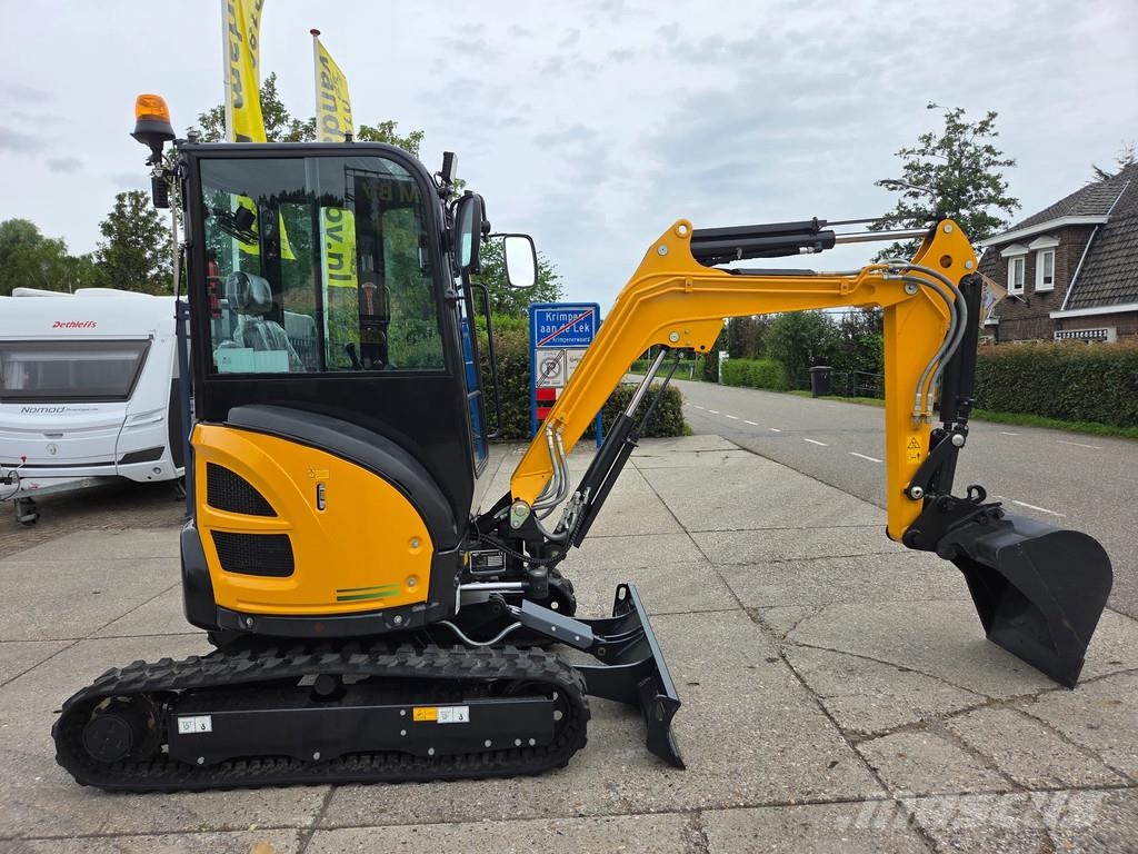Yuchaï U27 DEMOMODEL IN NIEUWSTAAT! Minigraafmachines < 7t