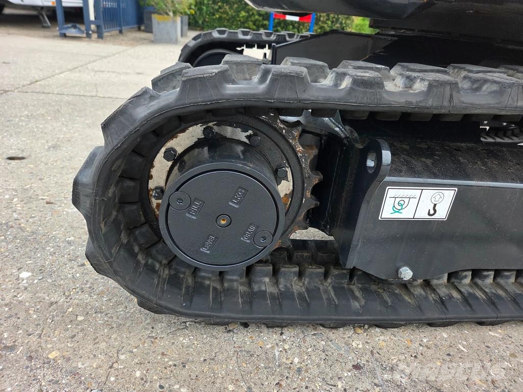 Yuchaï U27 DEMOMODEL IN NIEUWSTAAT! Minigraafmachines < 7t