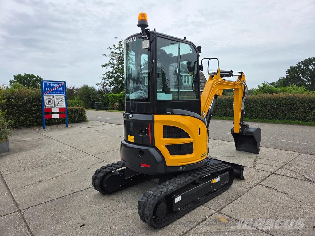 Yuchaï U27 DEMOMODEL IN NIEUWSTAAT! Minigraafmachines < 7t