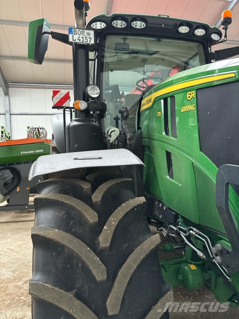 John Deere 6R215 Tratores Agrícolas usados