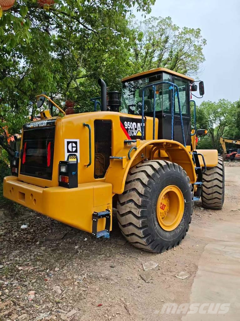 CAT 950 GC 輪胎式裝載機