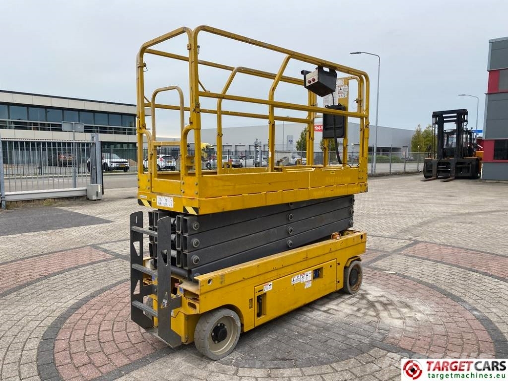 GMG 2632-ED Electric Scissor 2632ED Work Lift 983cm Ollós emelők