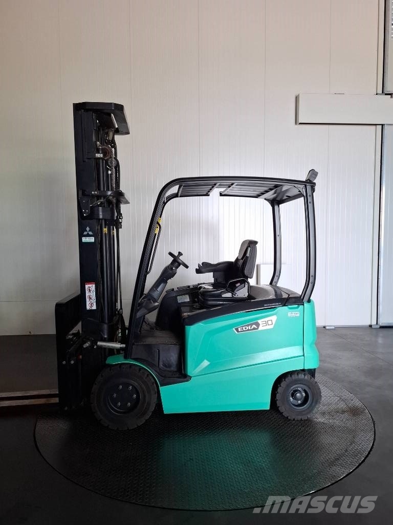 Mitsubishi FB30CN Heftruck Ηλεκτρικά περονοφόρα ανυψωτικά κλαρκ