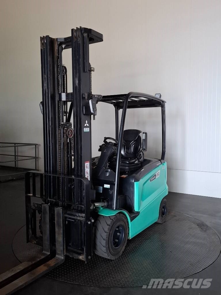 Mitsubishi FB30CN Heftruck Ηλεκτρικά περονοφόρα ανυψωτικά κλαρκ