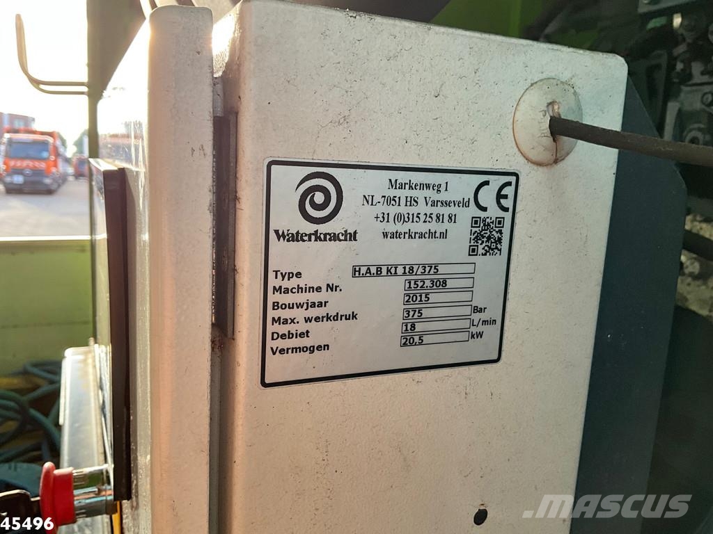 Iveco 70C170 Euro 6 Waterkracht hogedrukunit Just 182.06 Camiones aspiradores/combi