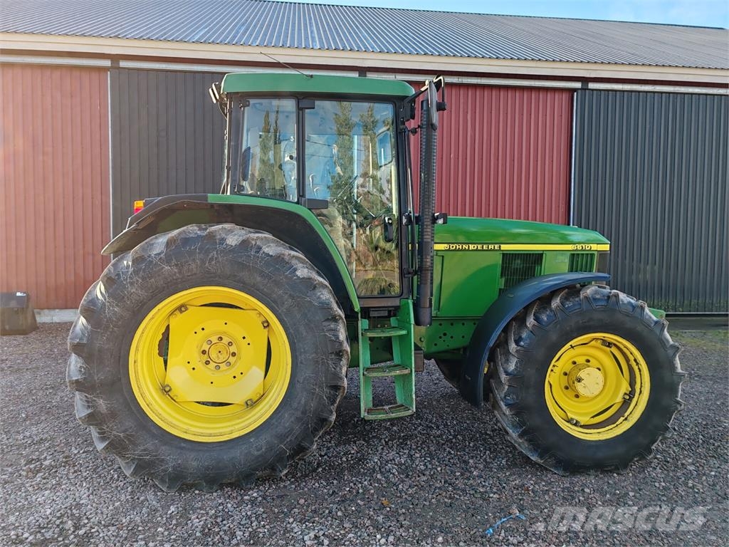 John Deere 6610 SE Tractoren