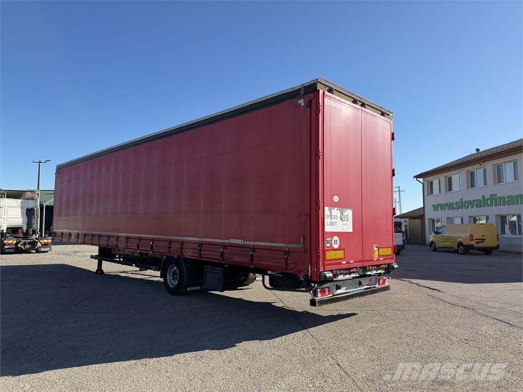 Kögel Iný model VIN 885 نصف مقطورات بباب جانبي