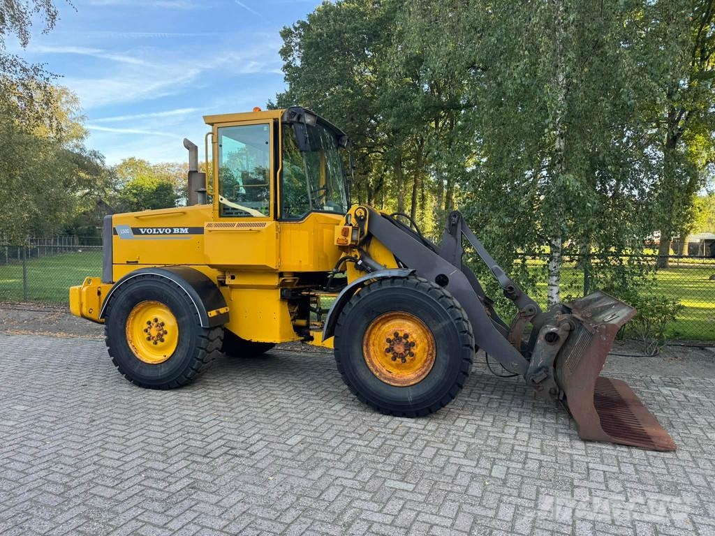Volvo L50C Shovel loader + kenteken Pale gommate