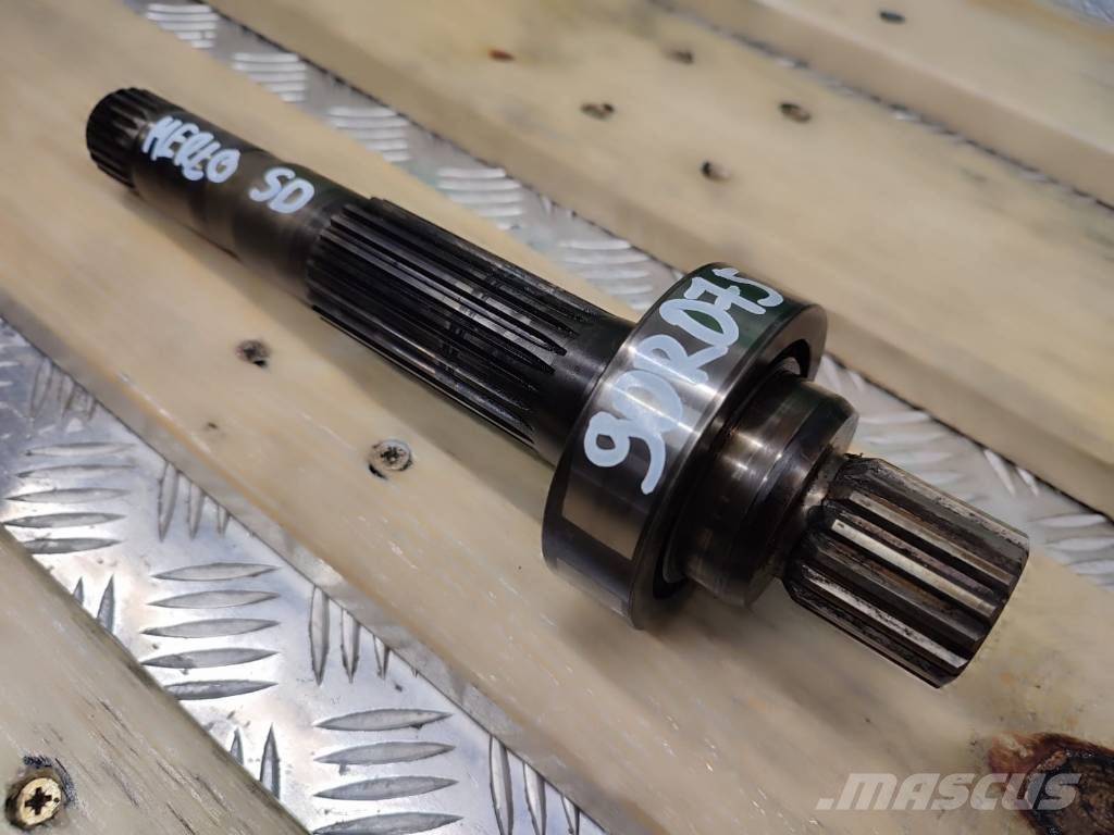 Merlo P SD 90R075 hydromotor shaft Hüdraulika