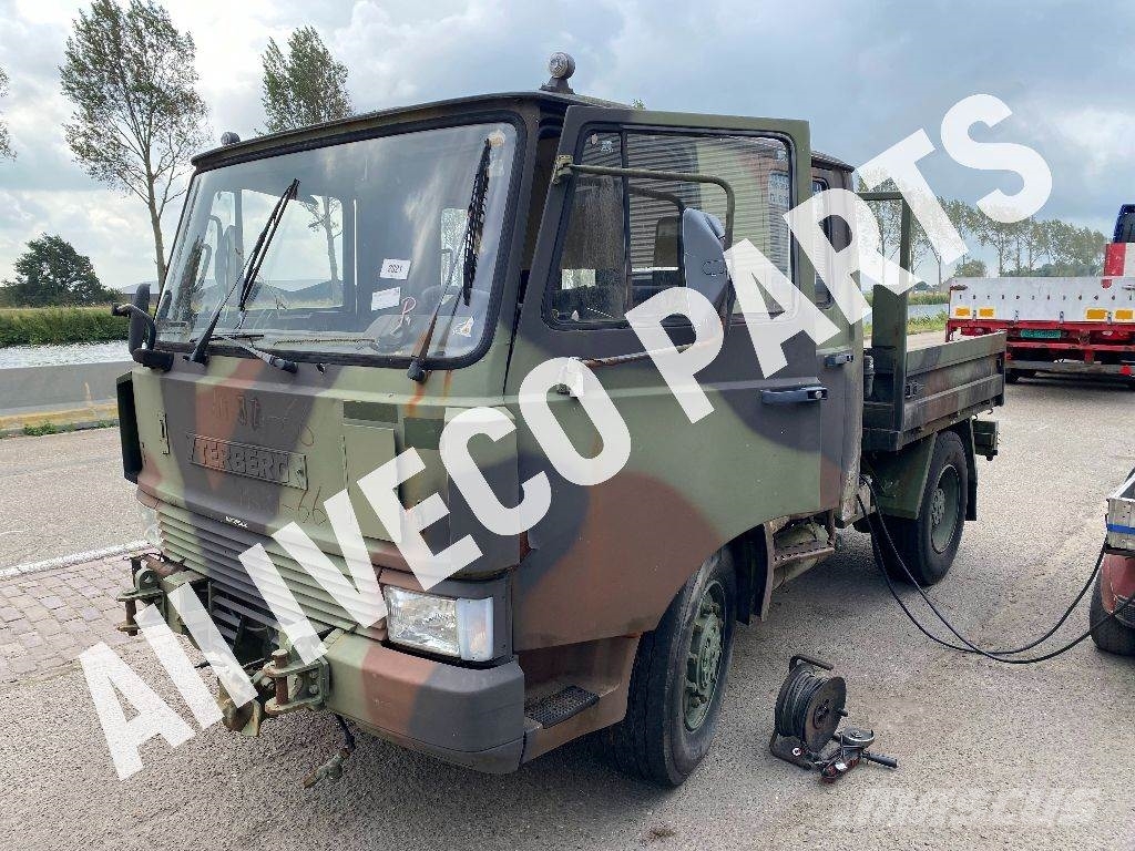 Terberg F750 4x4 Camiones con caja de remolque