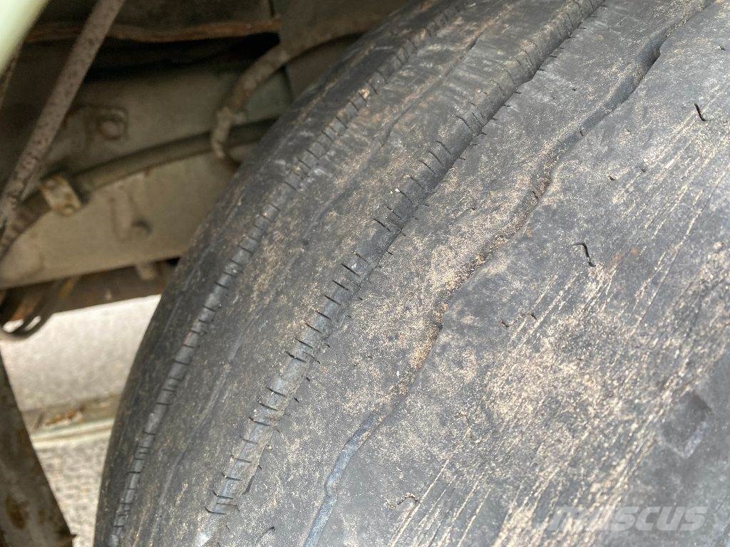 Terberg F750 4x4 Camiones con caja de remolque