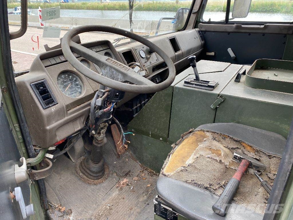 Terberg F750 4x4 Camiones con caja de remolque