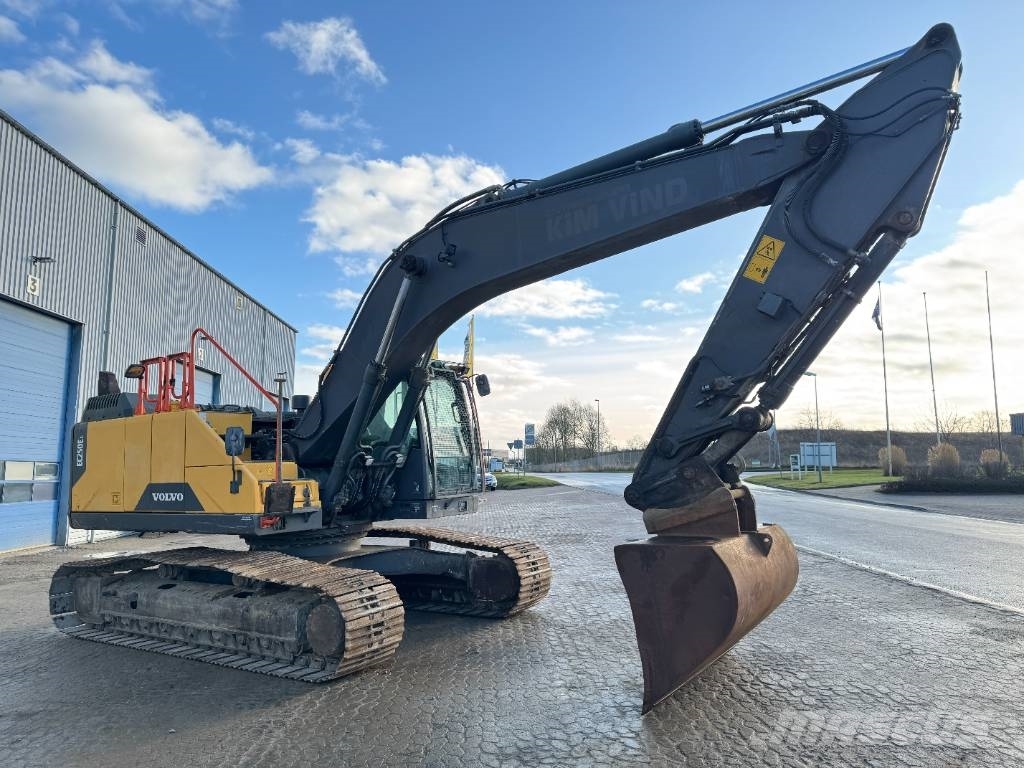 Volvo EC 250 EL Bandgrävare