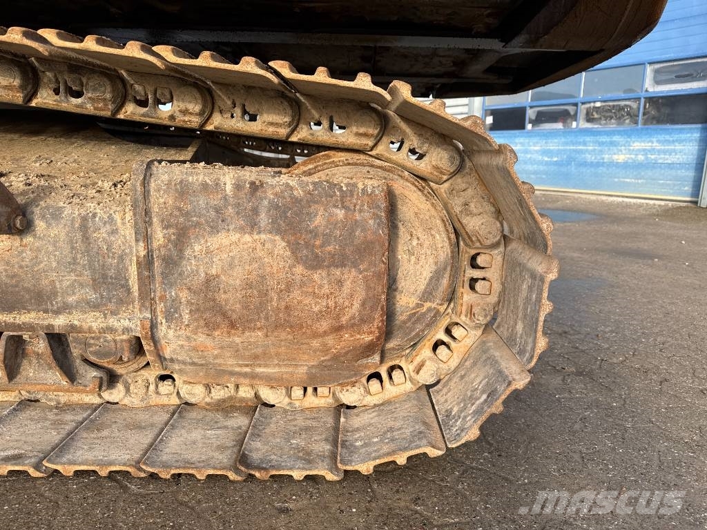 Volvo EC 250 EL Bandgrävare