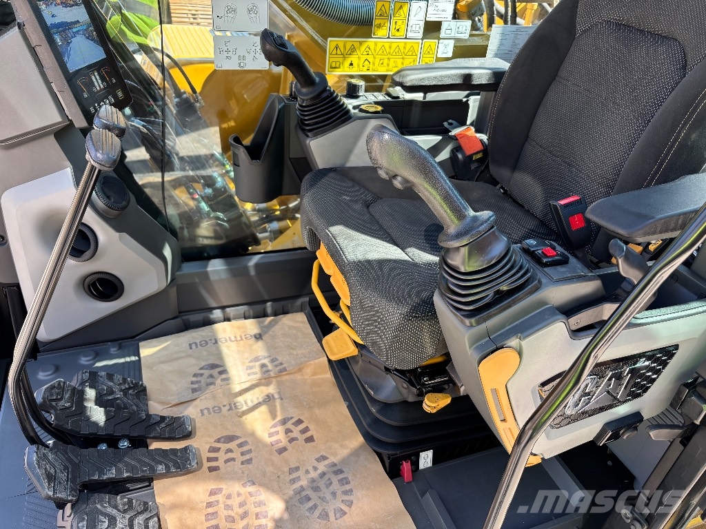CAT 340 Paletli ekskavatörler