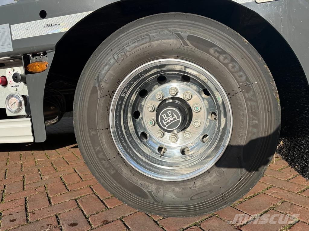 MAX Trailer N/A MAX 100 / 3 AXLE / Extandable Unused / Faymonv 低平板半挂车