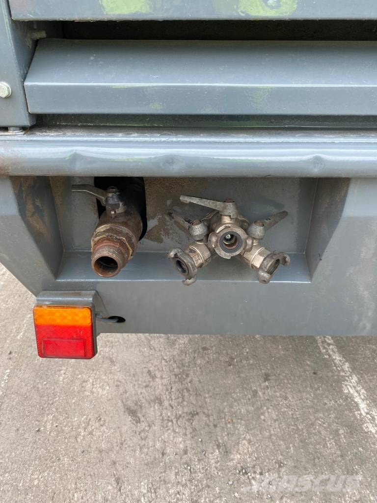 Atlas Copco XAS 186 Compressors