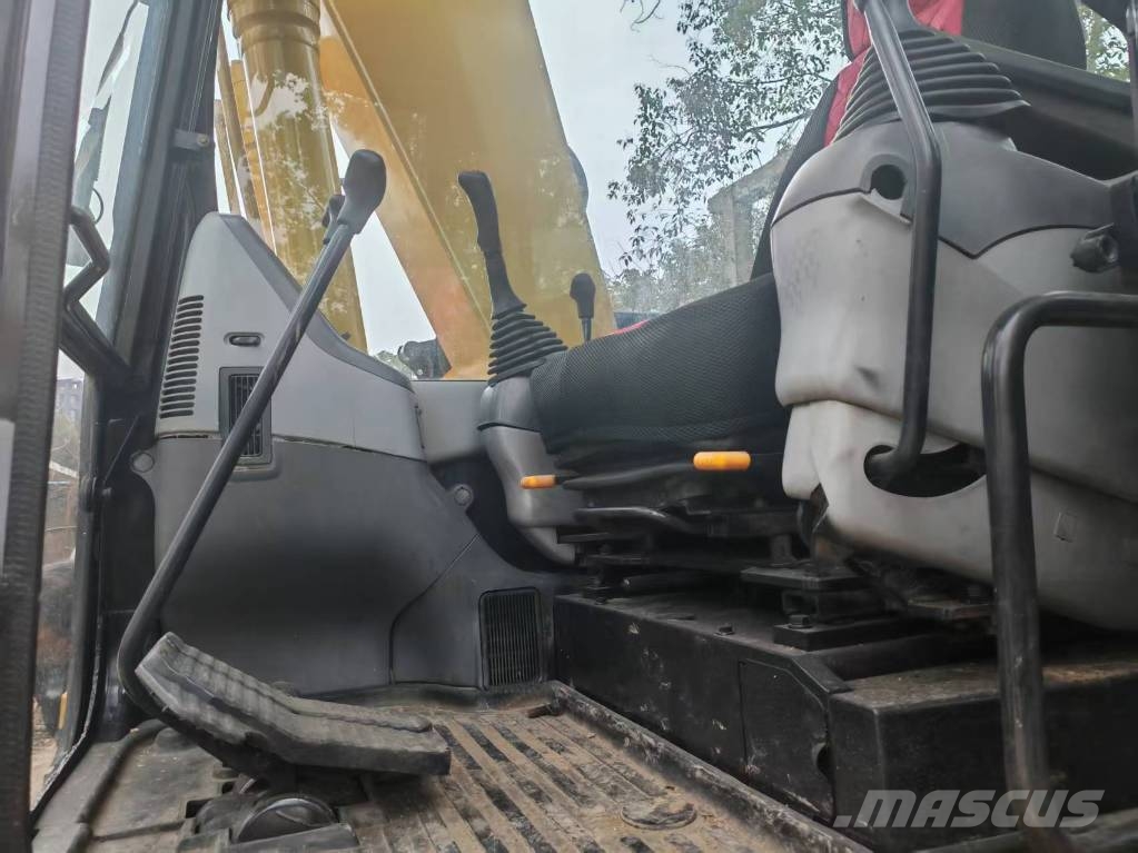 Komatsu PC 128 US حفارات وسط 7 طن - 12 طن