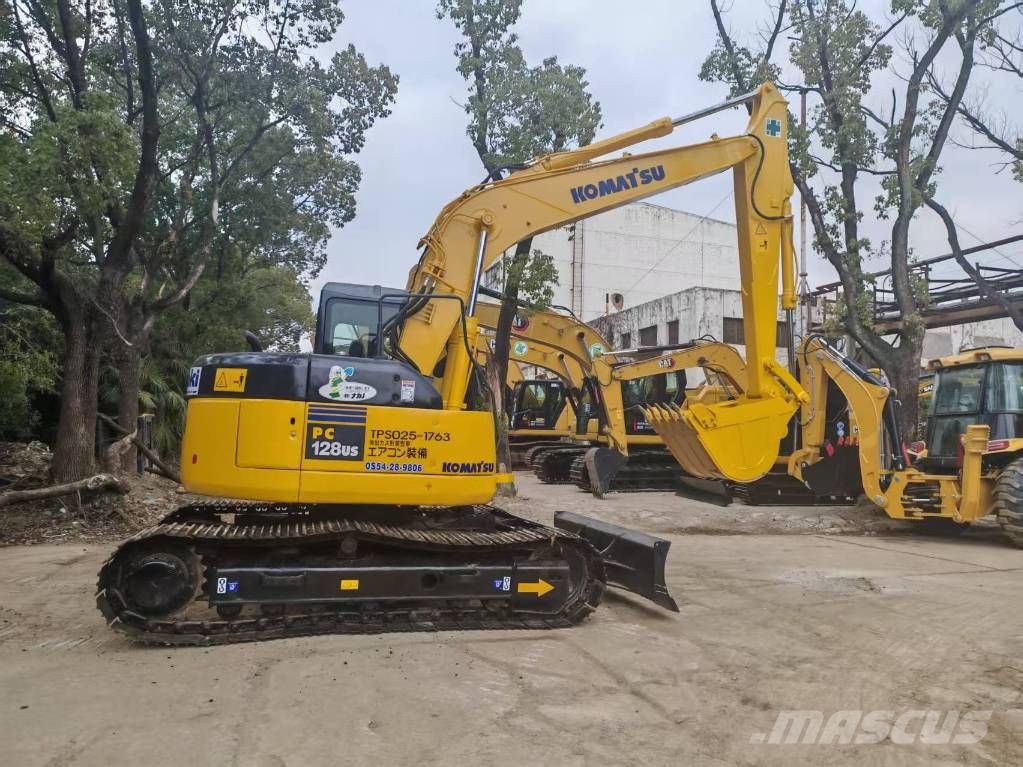 Komatsu PC 128 US حفارات وسط 7 طن - 12 طن