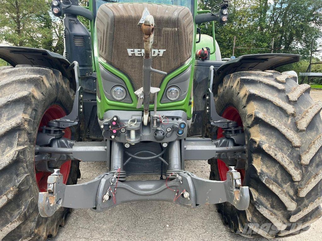 Fendt 724 VARIO POWER Trattori