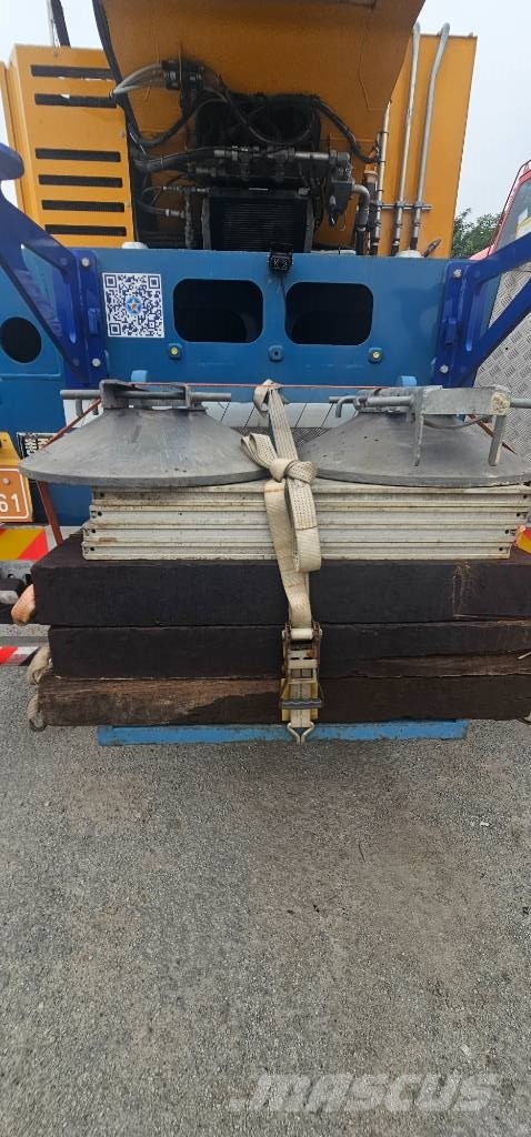 Demag AC 300-6 Mobiilinosturit